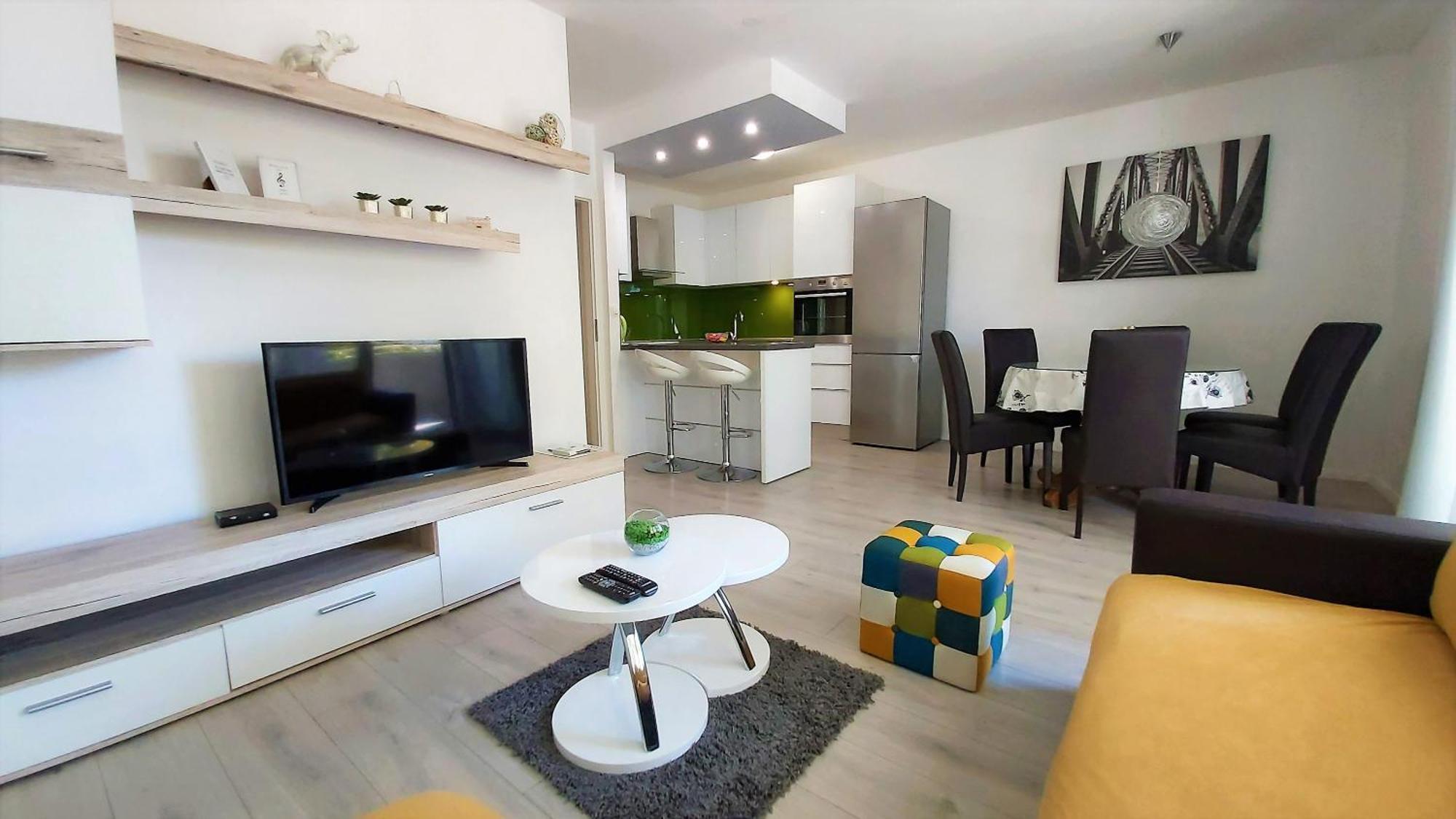 Apartment Punta Omiš Eksteriør billede