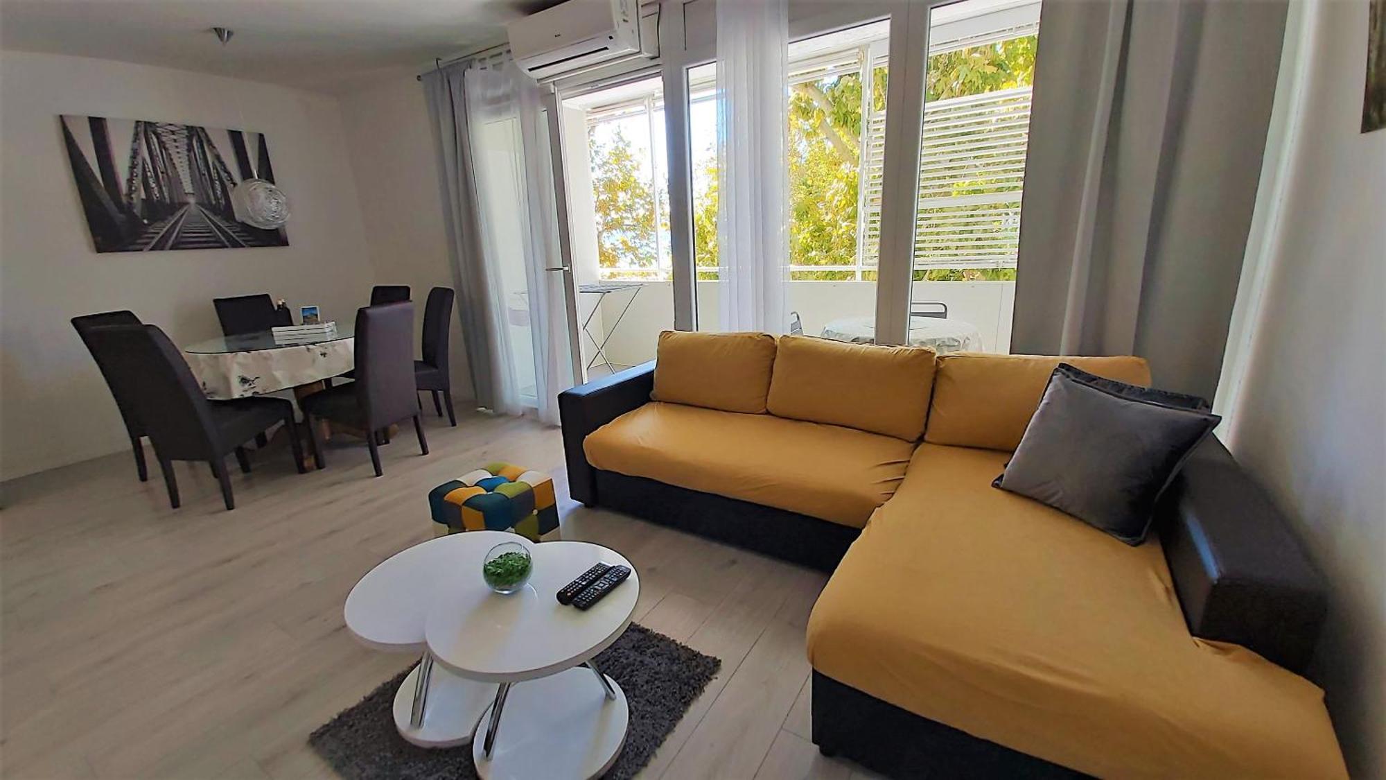 Apartment Punta Omiš Eksteriør billede